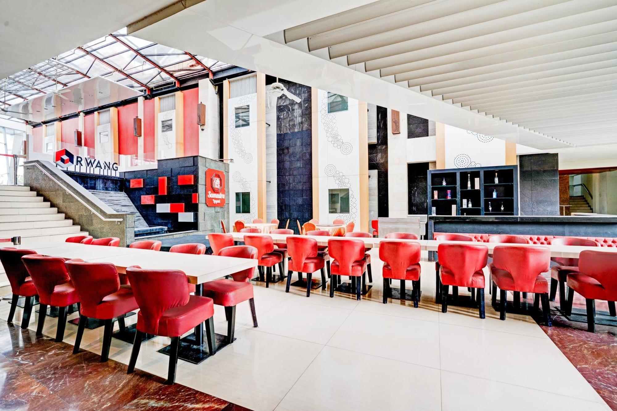 Townhouse Oak Cihampelas Near Ciwalk Formerly Promenade Hotel Bandung Kültér fotó